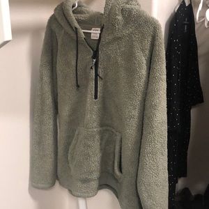 Sherpa sweatshirt